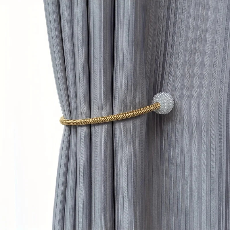 Magnetic Pearl Curtain Clip